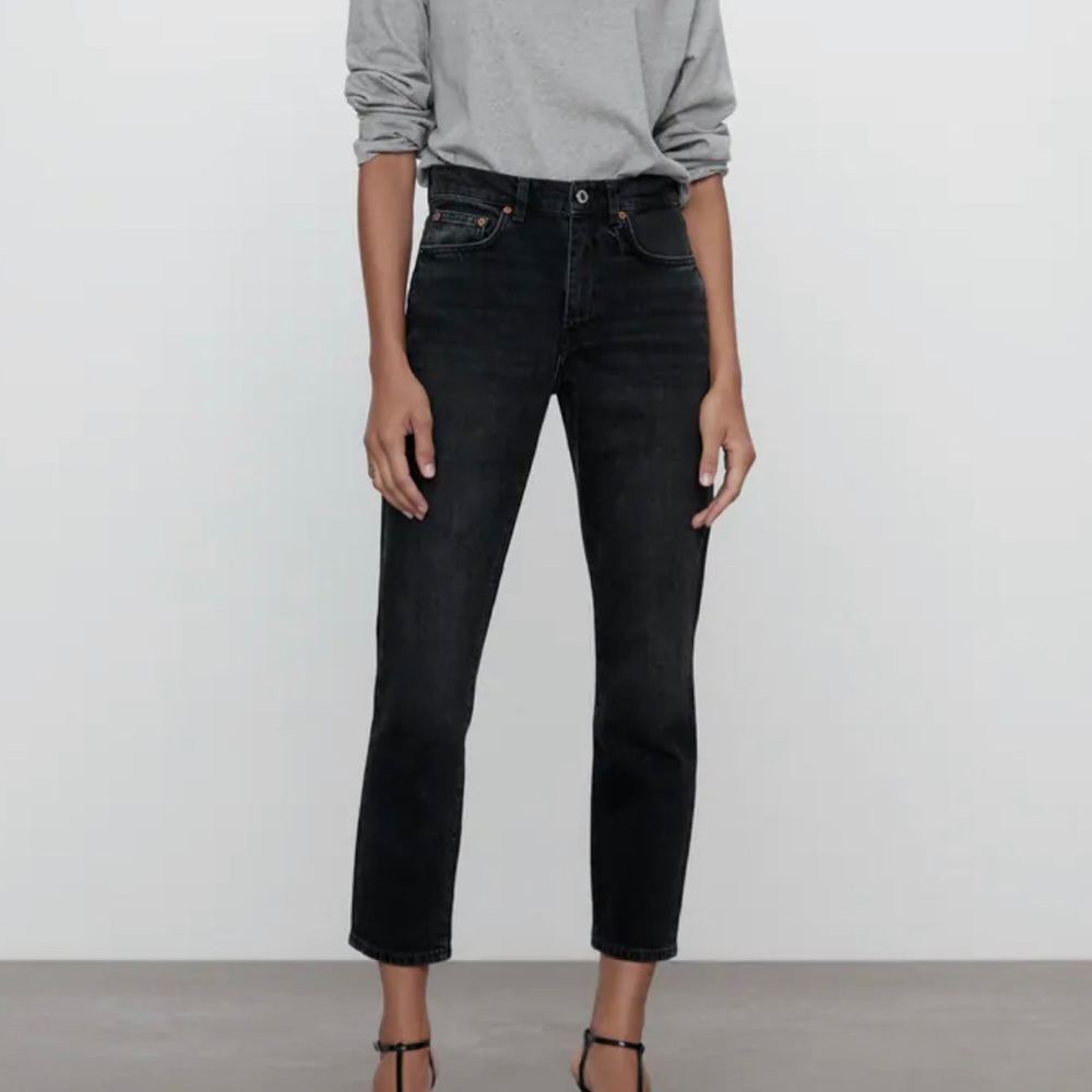 Black Zara Cropped Jeans